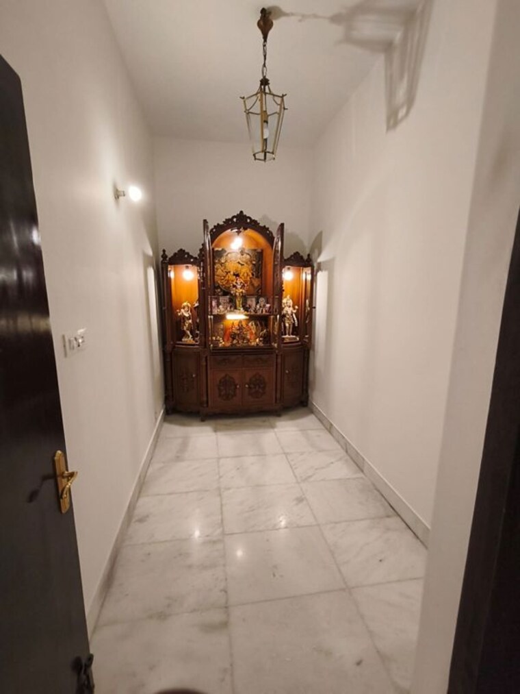 undefined, panchsheel park 4 Bedroom 500 Sq.Yd. Builder Floor In Panchsheel Park Delhi 10638926