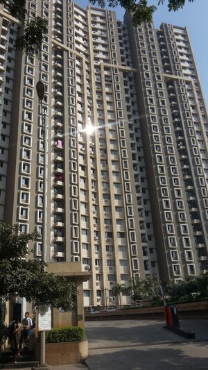 2 BHK Apartment – Exterior View View at Lodha Amara, Kolshet Road - for Rent