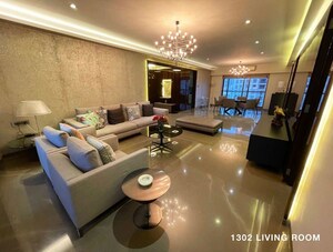 Team Area in 2 BHK Apartment at Suncity Complex, Powai – for Sale