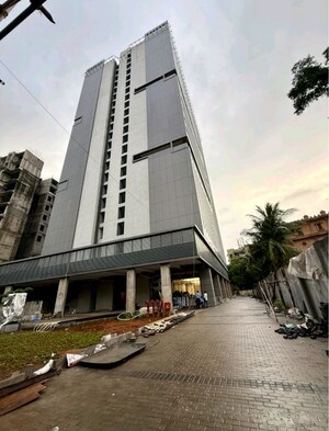  Office Space – Exterior View View at Malad West - for Rent