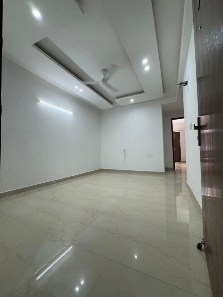 Room, chattarpur 2 Bedroom 1000 Sq.Ft. Apartment In Chattarpur Delhi 10638975