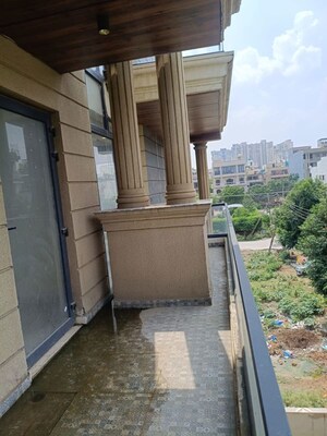 Balcony in 4 BHK Builder Floor at Eros Lakewood City, Suraj Kund – for Rent