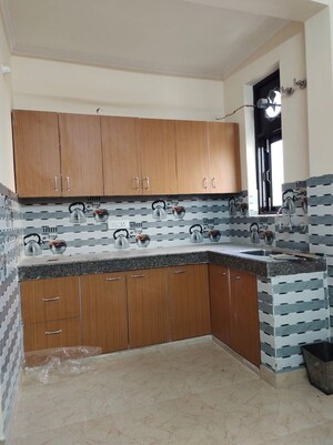 Bedroom in 1 BHK Apartment at Chattarpur – for Rent