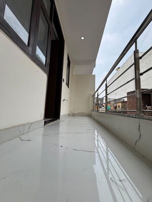 Balcony in 1 BHK Apartment at Chattarpur – for Rent