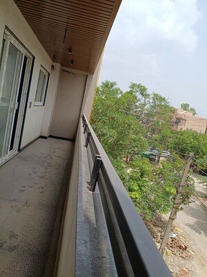 Balcony in 4 BHK Builder Floor at Eros Lakewood City, Suraj Kund – for Rent