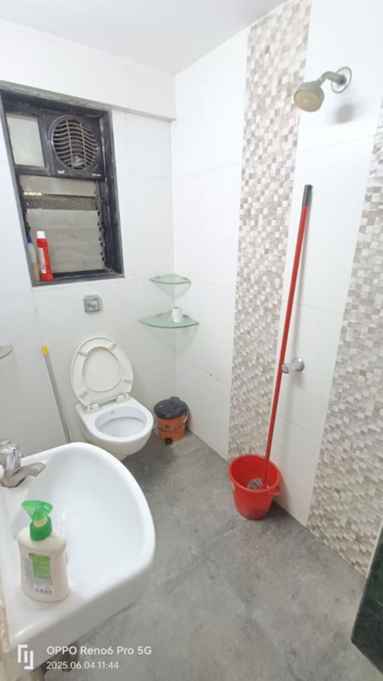 Bathroom, trade-square Commercial Office Space 1100 Sq.Ft. In Sakinaka Mumbai 10638973