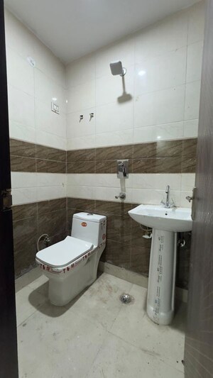 Bathroom in 2 BHK Apartment at Chattarpur – for Rent