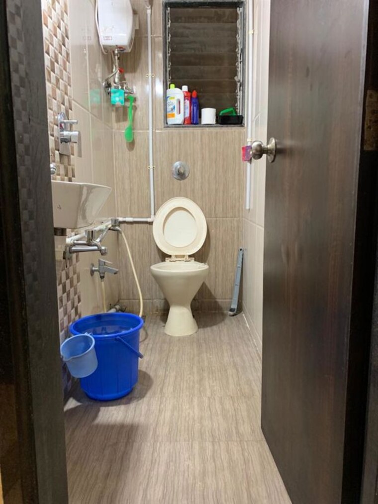 Bathroom, shri-balaji-ashirwad 2 Bedroom 1050 Sq.Ft. Apartment In Malad West Mumbai 10639017