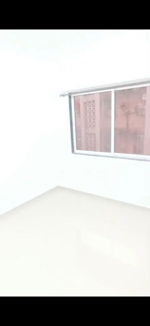 Room in 1 BHK Apartment at Romell Orbis, Andheri East – for Rent
