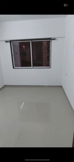 1 BHK + Basement Apartment For Rent in Romell Orbis