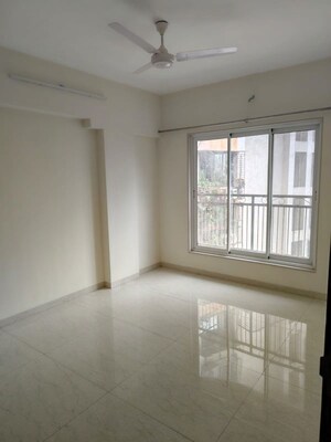 Hall in 2 BHK Apartment at Mamtora Shree Govind Krupa, Malad West – for Rent