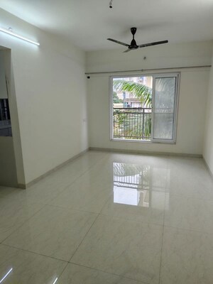 2 BHK Apartment For Rent in Mamtora Shree Govind Krupa, Malad West