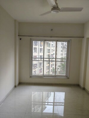 Room in 2 BHK Apartment at Mamtora Shree Govind Krupa, Malad West – for Rent