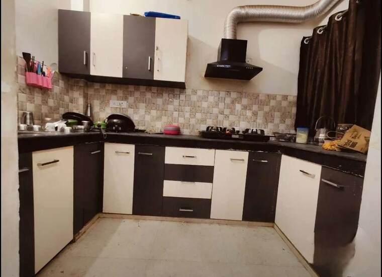 Kitchen, omaxe-r2 3 Bedroom 1860 Sq.Ft. Apartment In Gomti Nagar Lucknow 10639035