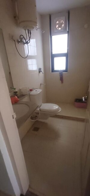 Bathroom in 3.5 BHK Apartment at Unitech Habitat, Pi Greater Noida – for Sale