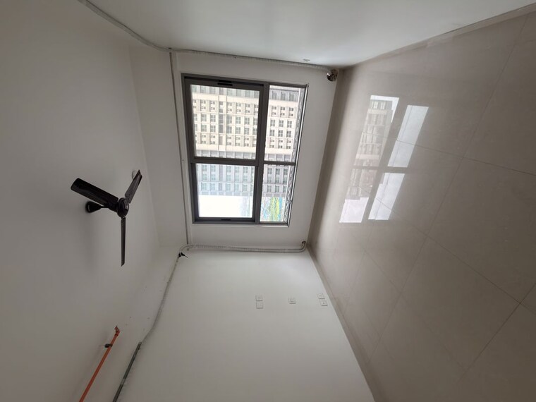 Bedroom, kalpataru-immensa 2 Bedroom 900 Sq.Ft. Apartment In Kolshet Road Thane 10639044