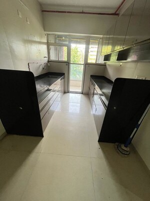 2 BHK Apartment For Rent in Badhekar Krushnakunj, Kothrud