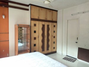Room in 2 BHK Apartment at Harmony Woodland Harmony, Kothrud – for Rent