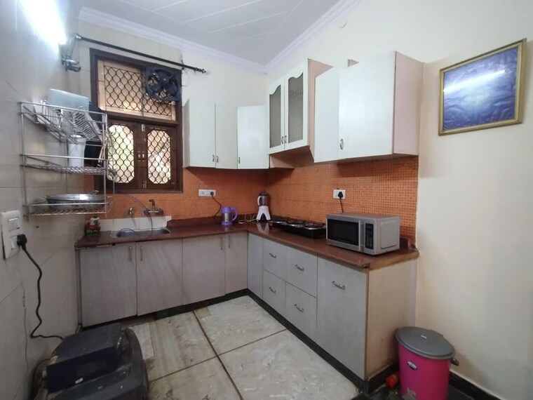 Kitchen, sector 23 3 Bedroom 1500 Sq.Ft. Builder Floor In Sector 23 Gurgaon 10639137