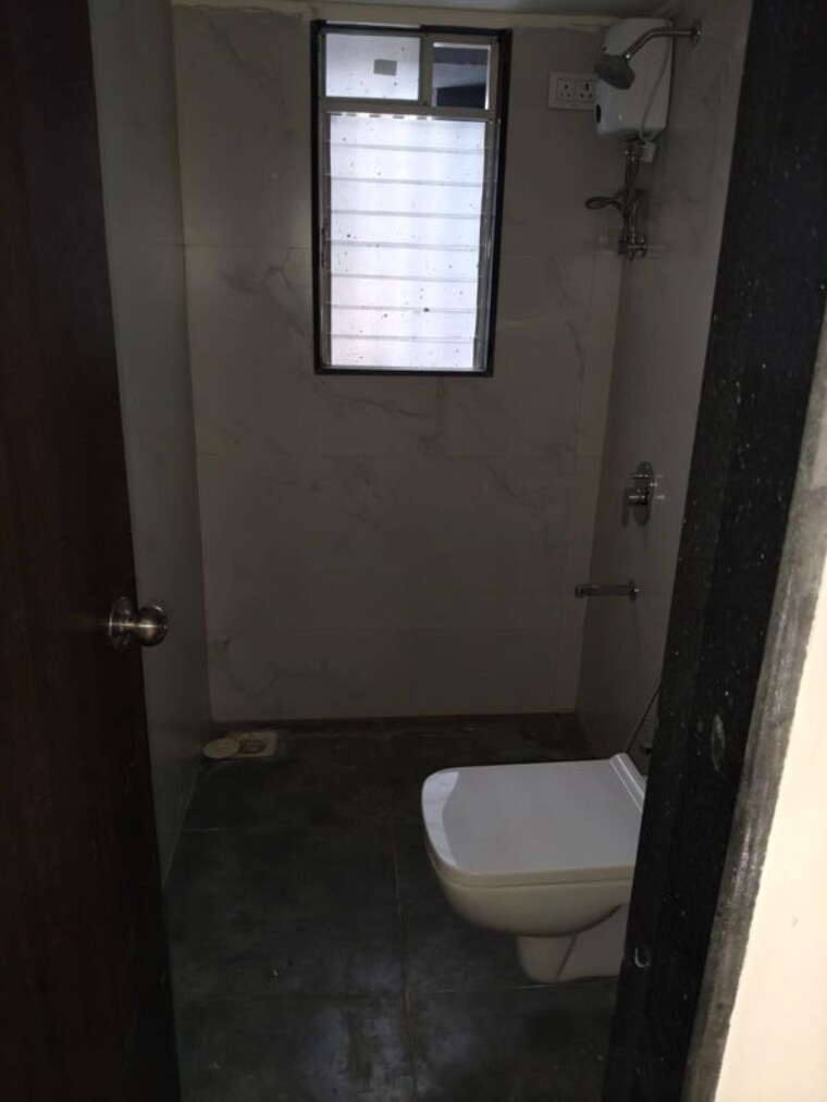 Bathroom, dgs-sheetal-meghdoot 2 Bedroom 785 Sq.Ft. Apartment In Borivali West Mumbai 10639136