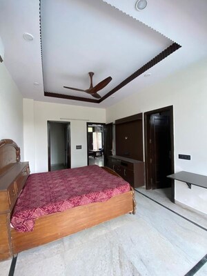 Bedroom in 2 BHK Builder Floor at Palam Vihar – for Rent