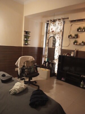 Living Room in 3 BHK Builder Floor at Palam Vihar – for Rent