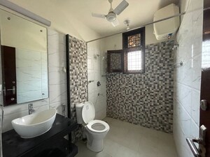 Bathroom in 3 BHK Builder Floor at Vipul Tatvam Villas, Sector 48 – for Rent