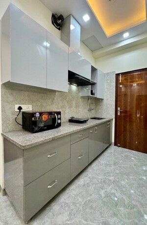 Kitchen in 4 BHK Builder Floor at Vipul Tatvam Villas, Sector 48 – for Rent