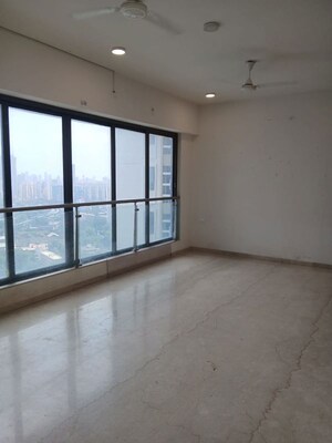 2 BHK Apartment For Rent in Himath Ghar Khar West, Khar West