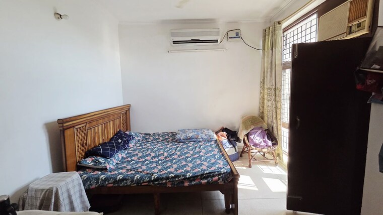 Bedroom, sector 49 2 Bedroom 1000 Sq.Ft. Builder Floor In Sector 49 Chandigarh 10639206