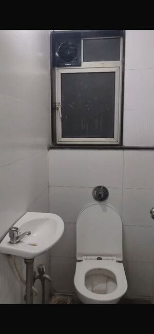 Furnished Amenities in 1 BHK Apartment at Ashish Parkwoods, Ghodbunder Road – for Rent