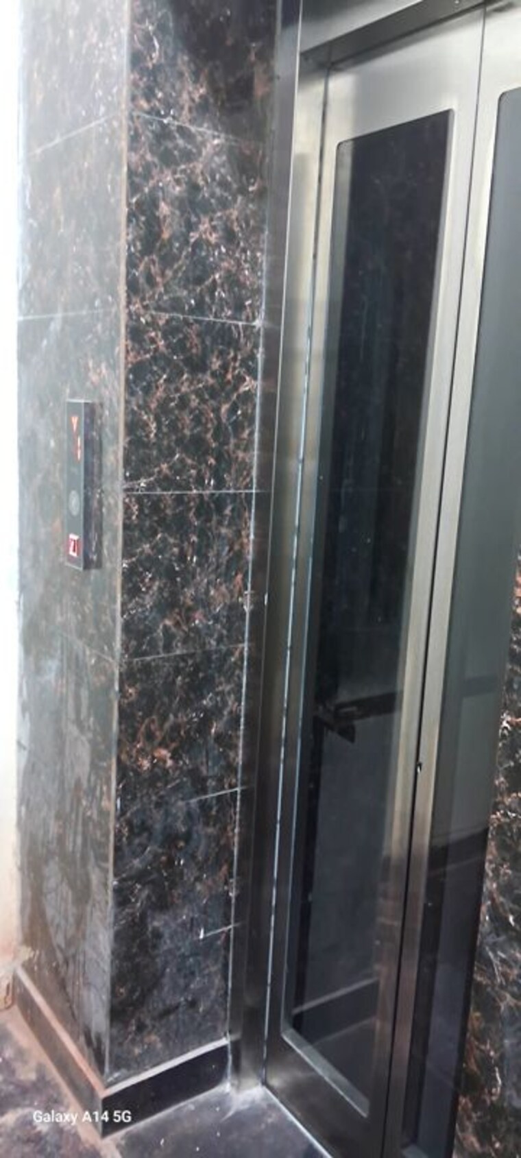undefined, guru angad nagar 2.5 Bedroom 80 Sq.Yd. Builder Floor In Guru Angad Nagar Delhi 10639209