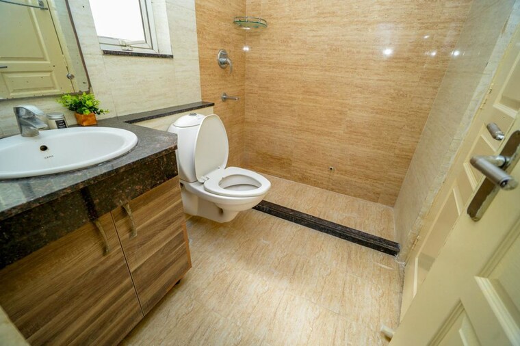 Bathroom, ireo-the-corridors 2 Bedroom 1225 Sq.Ft. Apartment In Sector 67a Gurgaon 10639210