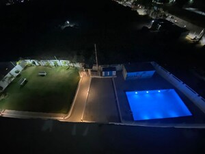 Swimming Pool in 3 BHK Apartment at Narsingi – for Rent