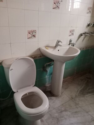 Bathroom in 2 BHK Builder Floor at Huda – for Rent