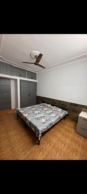 Bedroom in 2 BHK Builder Floor at Sector 19 – for Rent