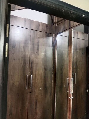 Furnished Amenities in 3 BHK Builder Floor at Huda – for Rent