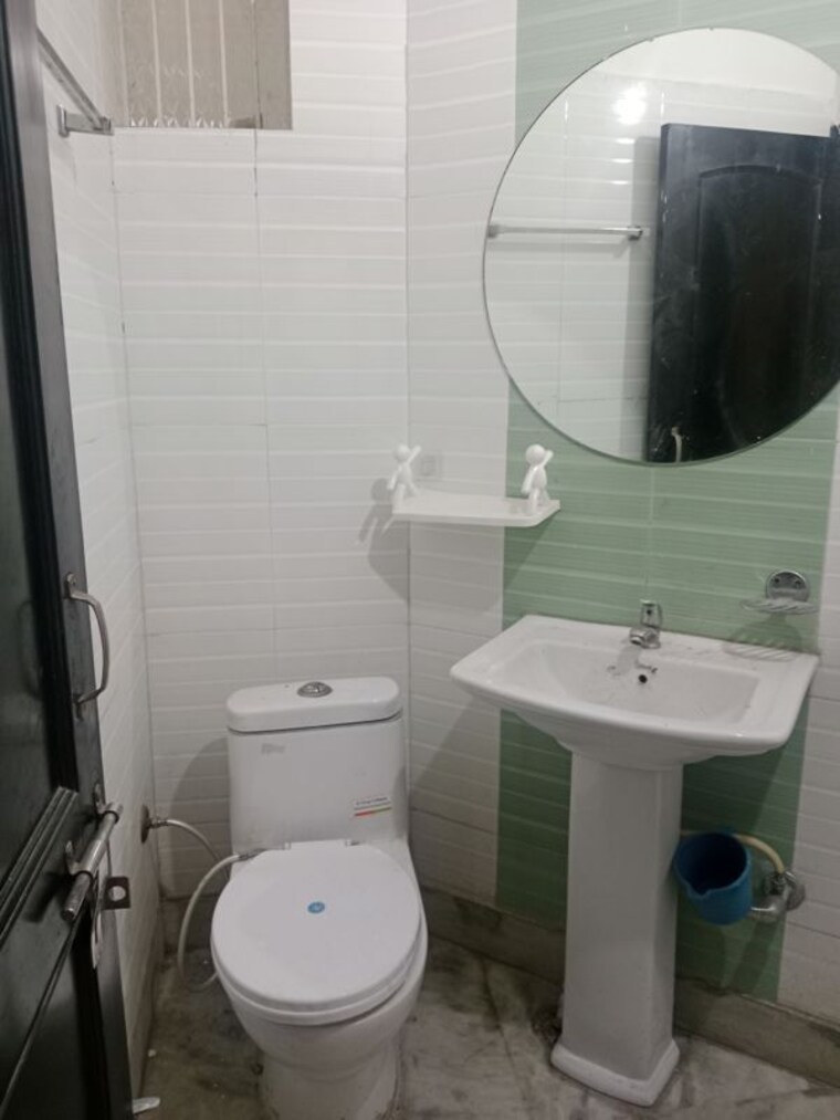 Bathroom, huda 3 Bedroom 1796 Sq.Ft. Builder Floor In Huda Panipat 10639249