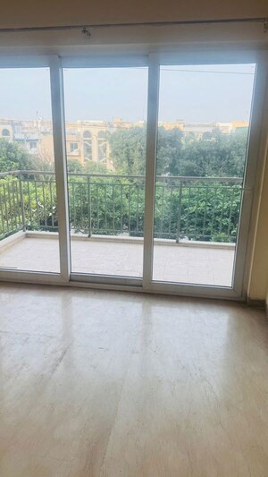Swimming Pool in 3 BHK Apartment at Puri Anand Villas Phase II, Sector 81 – for Rent