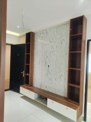 Room in 3 BHK Apartment at ASBL Spectra, Financial District – for Rent