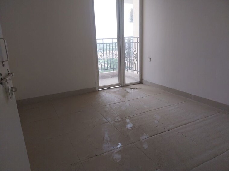 Room, signature-global-golf-greens 3 Bedroom 985 Sq.Ft. Apartment In Sector 79 Gurgaon 10639277