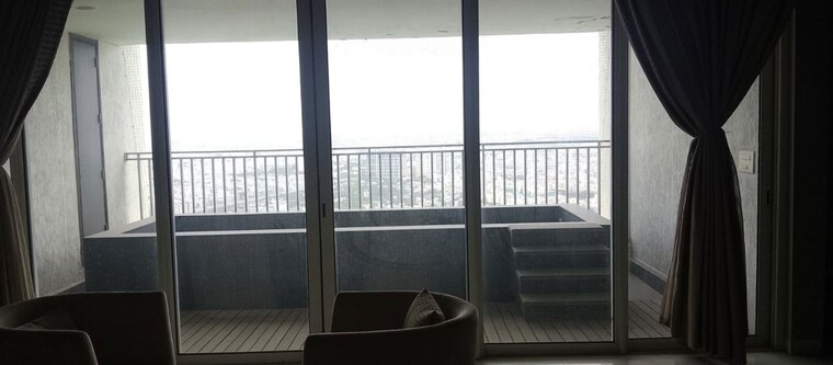 Bathroom, lodha-bellezza-sky-villas 4 Bedroom 3600 Sq.Ft. Apartment In Kukatpally Hyderabad 10639293