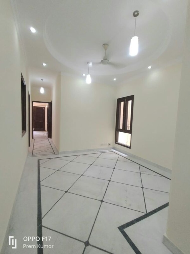 undefined, greater kailash 4 Bedroom 305 Sq.Yd. Builder Floor In Greater Kailash Delhi 10639300