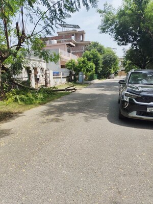 Parking in 2 BHK Independent House at Delta Ii Greater Noida – for Sale