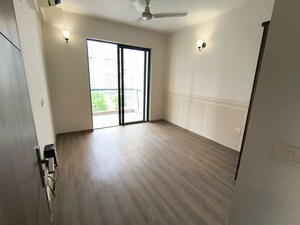 Room in 2 BHK Apartment at Godrej Oasis, Sector 88a – for Sale