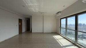 Room in 4 BHK Apartment at Adani Ten BKC, Bandra East – for Rent