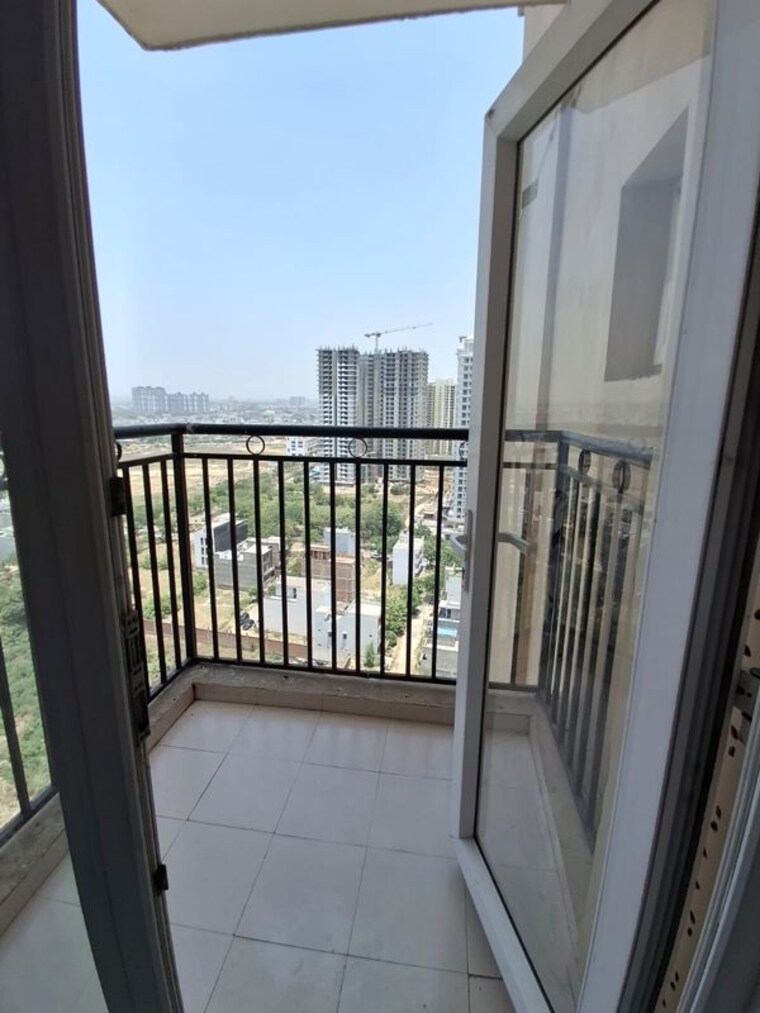 Balcony, meenal-balmukund-residency 2 Bedroom 1065 Sq.Ft. Apartment In Raj Nagar Extension Ghaziabad 10639363