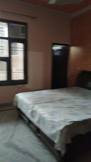 Room in 2 BHK Apartment at Kharar Mohali Road – for Rent