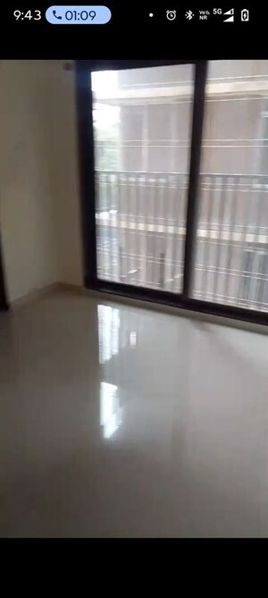 Room in 1 BHK Apartment at Pant Nagar – for Rent
