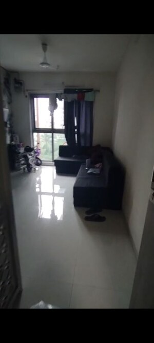 Living Room in 1 BHK Apartment at Pant Nagar – for Rent